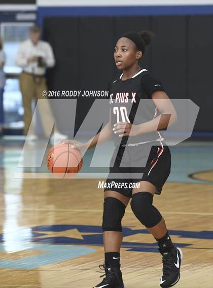 Thumbnail 2 in St. Pius X @ Sam Rayburn (McDonald's Texas Invitational) photogallery.