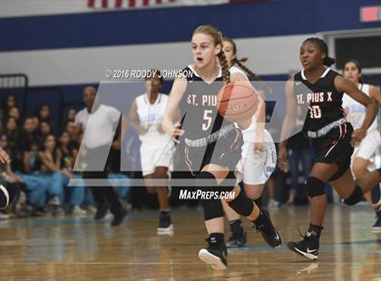 Thumbnail 2 in St. Pius X @ Sam Rayburn (McDonald's Texas Invitational) photogallery.
