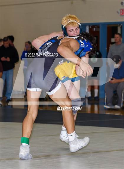 Thumbnail 1 in Section XI Division II Championships - Finals photogallery.