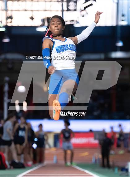 Thumbnail 3 in CHSAA Intersectional Relay Carnival photogallery.