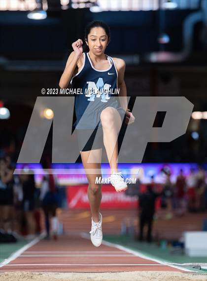 Thumbnail 2 in CHSAA Intersectional Relay Carnival photogallery.
