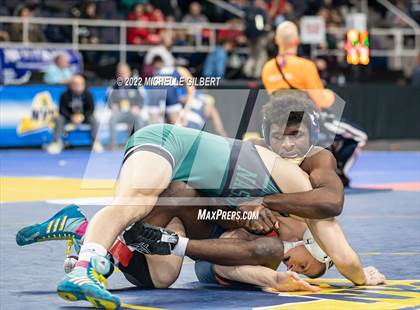 Thumbnail 2 in NYSPHSAA D2 State Championship Wrestling Round 2  photogallery.