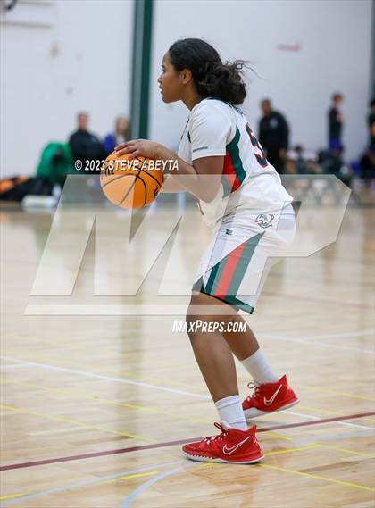Thumbnail 2 in Grandview vs Smoky Hill (Overland High School) photogallery.