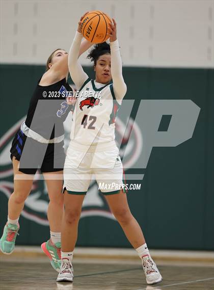 Thumbnail 1 in Grandview vs Smoky Hill (Overland High School) photogallery.