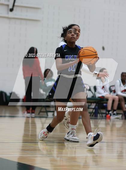 Thumbnail 2 in Grandview vs Smoky Hill (Overland High School) photogallery.
