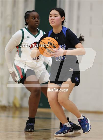 Thumbnail 1 in Grandview vs Smoky Hill (Overland High School) photogallery.