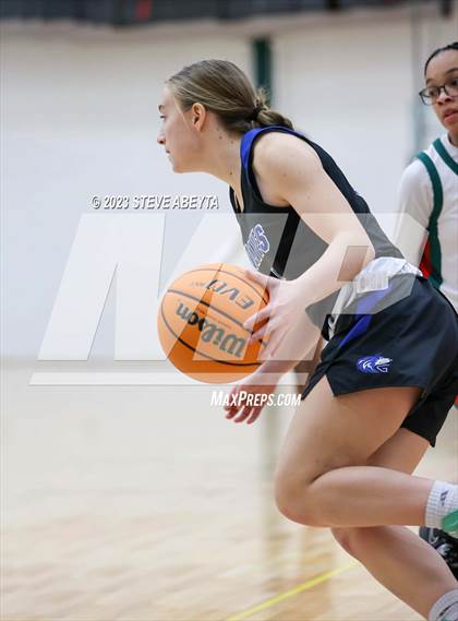 Thumbnail 2 in Grandview vs Smoky Hill (Overland High School) photogallery.