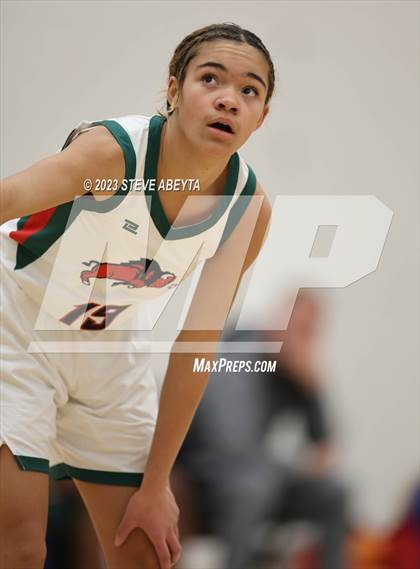 Thumbnail 2 in Grandview vs Smoky Hill (Overland High School) photogallery.