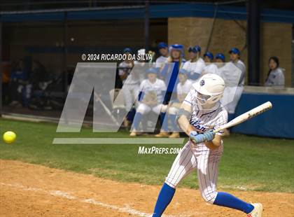 Thumbnail 3 in Katy Taylor vs Paetow photogallery.
