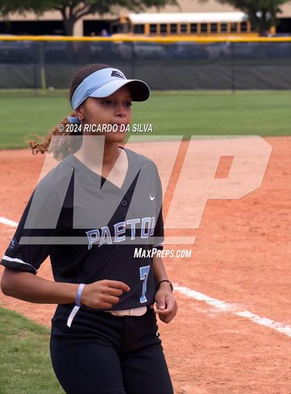 Thumbnail 3 in Katy Taylor vs Paetow photogallery.