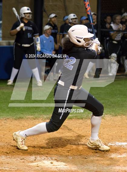 Thumbnail 3 in Katy Taylor vs Paetow photogallery.