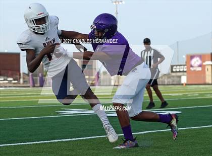 Thumbnail 1 in Fort Bend Bush @ College Station photogallery.