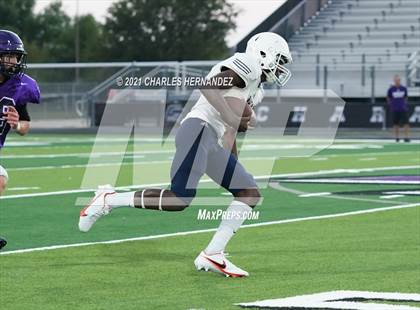 Thumbnail 3 in Fort Bend Bush @ College Station photogallery.