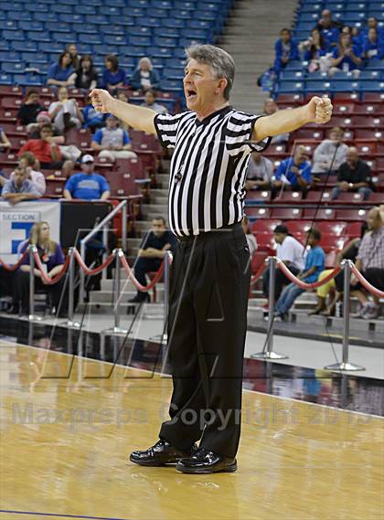Thumbnail 1 in Capital Christian vs. Brookside Christian (CIF SJS D5 Final) photogallery.