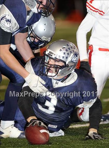 Thumbnail 2 in Menasha vs. Kimberly photogallery.