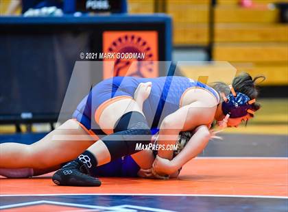 Thumbnail 1 in Grand Oaks @ Seven Lakes photogallery.
