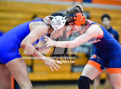 Thumbnail 2 in Grand Oaks @ Seven Lakes photogallery.