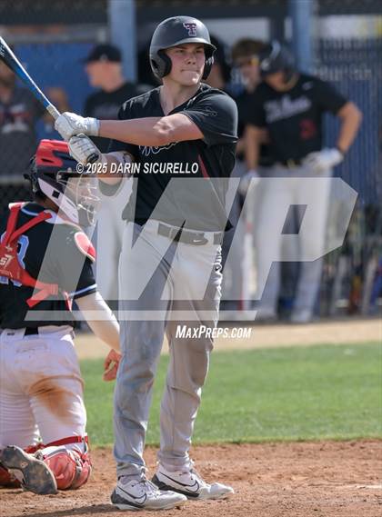 Thumbnail 3 in Vista Ridge vs. Tualatin  (Coach Bob Invitational) photogallery.