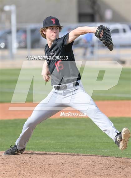 Thumbnail 2 in Vista Ridge vs. Tualatin  (Coach Bob Invitational) photogallery.