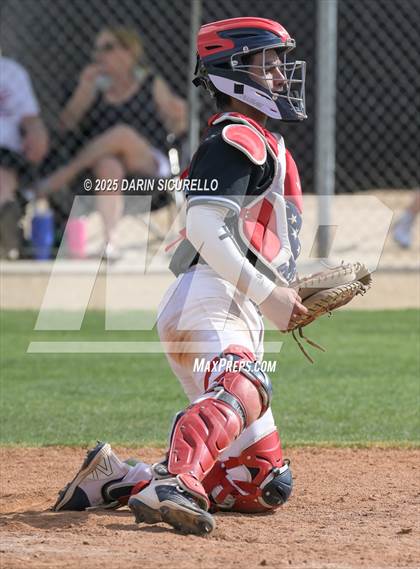 Thumbnail 1 in Vista Ridge vs. Tualatin  (Coach Bob Invitational) photogallery.
