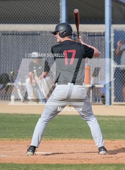 Thumbnail 2 in Vista Ridge vs. Tualatin  (Coach Bob Invitational) photogallery.
