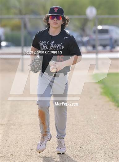 null - Photo 01