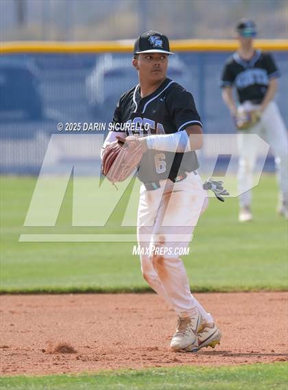 Thumbnail 2 in Vista Ridge vs. Tualatin  (Coach Bob Invitational) photogallery.