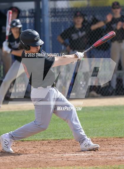 Thumbnail 3 in Vista Ridge vs. Tualatin  (Coach Bob Invitational) photogallery.
