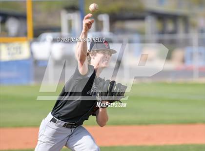 Thumbnail 3 in Vista Ridge vs. Tualatin  (Coach Bob Invitational) photogallery.