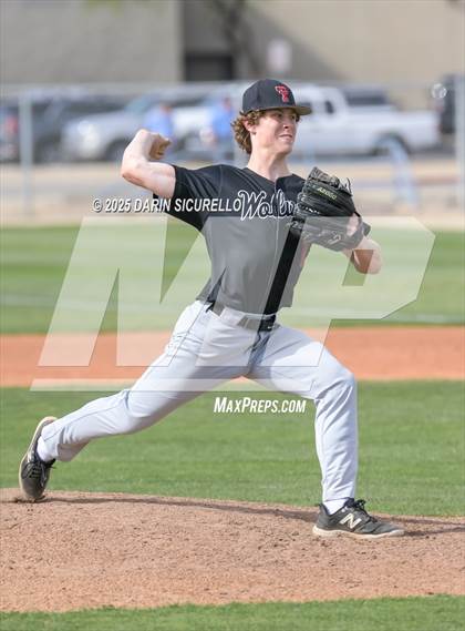 Thumbnail 3 in Vista Ridge vs. Tualatin  (Coach Bob Invitational) photogallery.