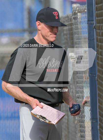 Thumbnail 1 in Vista Ridge vs. Tualatin  (Coach Bob Invitational) photogallery.