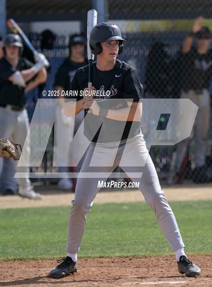 Thumbnail 2 in Vista Ridge vs. Tualatin  (Coach Bob Invitational) photogallery.