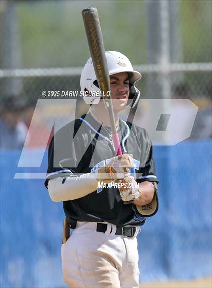 Thumbnail 2 in Vista Ridge vs. Tualatin  (Coach Bob Invitational) photogallery.