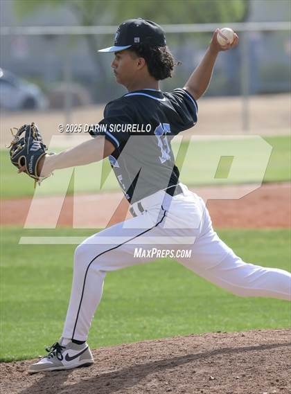 Thumbnail 3 in Vista Ridge vs. Tualatin  (Coach Bob Invitational) photogallery.