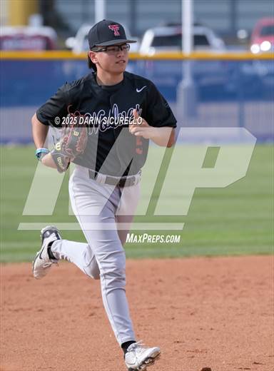null - Photo 01