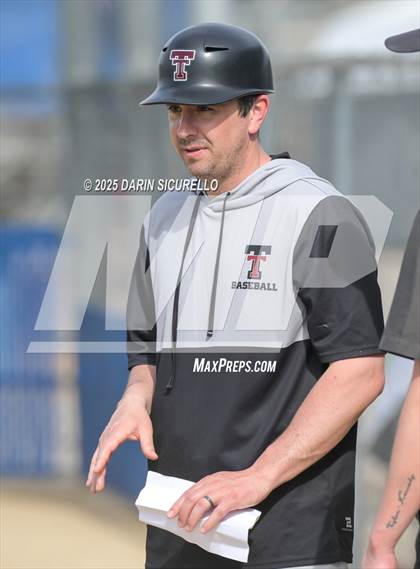 Thumbnail 1 in Vista Ridge vs. Tualatin  (Coach Bob Invitational) photogallery.