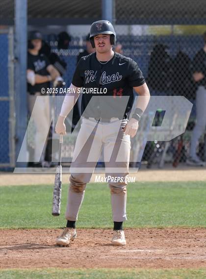 Thumbnail 2 in Vista Ridge vs. Tualatin  (Coach Bob Invitational) photogallery.