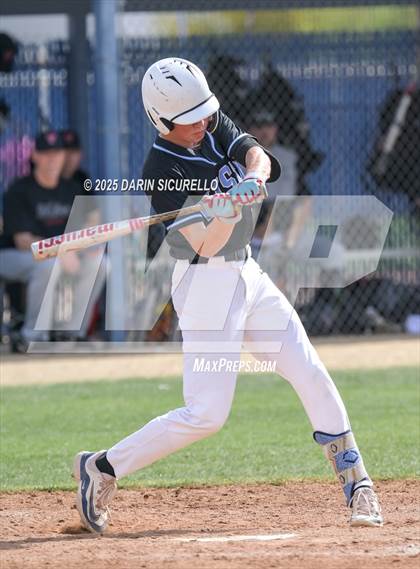 Thumbnail 2 in Vista Ridge vs. Tualatin  (Coach Bob Invitational) photogallery.
