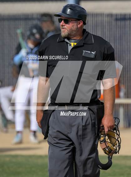 Thumbnail 3 in Vista Ridge vs. Tualatin  (Coach Bob Invitational) photogallery.