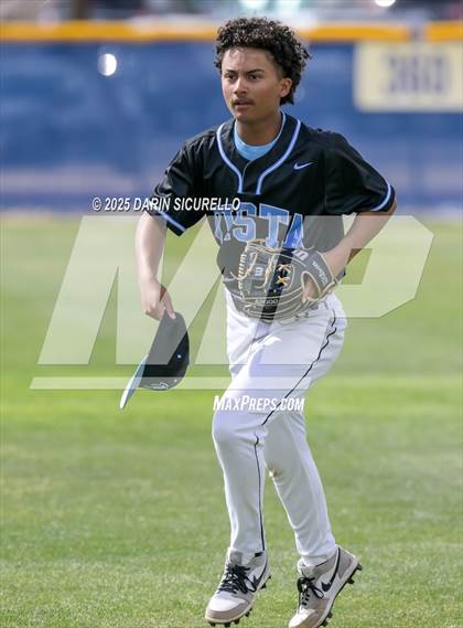 Thumbnail 2 in Vista Ridge vs. Tualatin  (Coach Bob Invitational) photogallery.