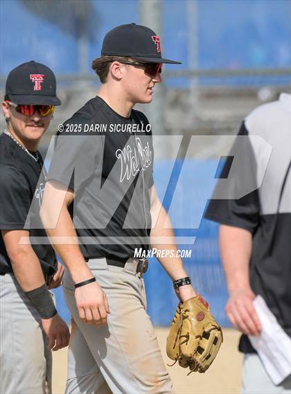 Thumbnail 2 in Vista Ridge vs. Tualatin  (Coach Bob Invitational) photogallery.