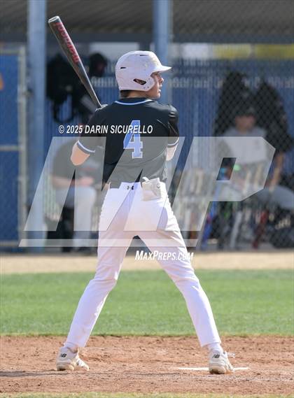 Thumbnail 3 in Vista Ridge vs. Tualatin  (Coach Bob Invitational) photogallery.