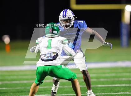 Thumbnail 1 in Farmingdale @ Port Washington photogallery.