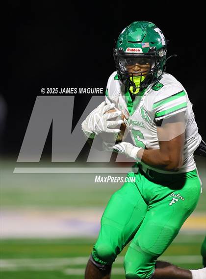 Thumbnail 2 in Farmingdale @ Port Washington photogallery.