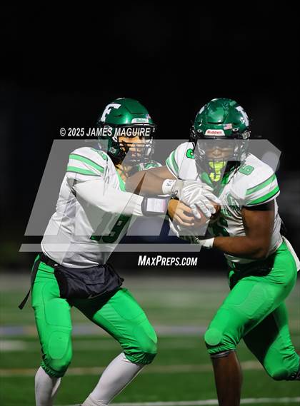 Thumbnail 1 in Farmingdale @ Port Washington photogallery.