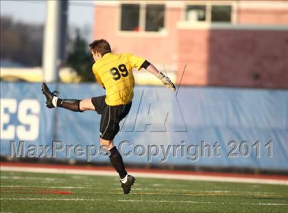 Thumbnail 2 in Clarence vs Baldwinsville (NYSPHSAA Class AA Semifinal) photogallery.