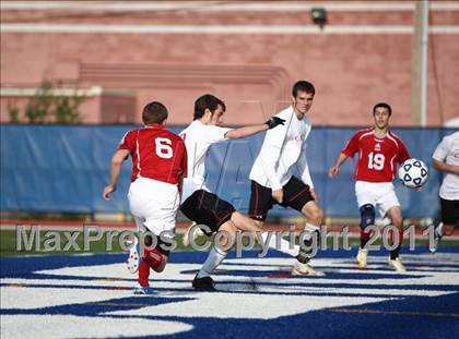 Thumbnail 2 in Clarence vs Baldwinsville (NYSPHSAA Class AA Semifinal) photogallery.