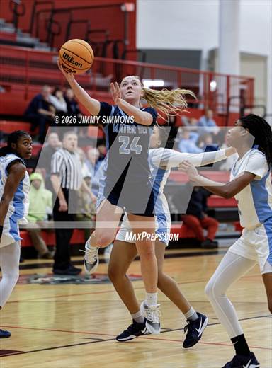 Mater Dei vs. Belleville East (Highland Girls Tournament)