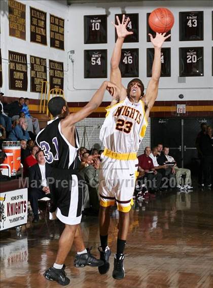 Thumbnail 2 in Mt Vernon vs. Lincoln (AA Section 1 Playoffs) photogallery.