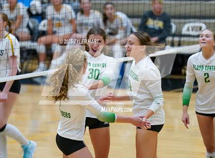 Thumbnail 2 in Floyd Central @ Avon photogallery.